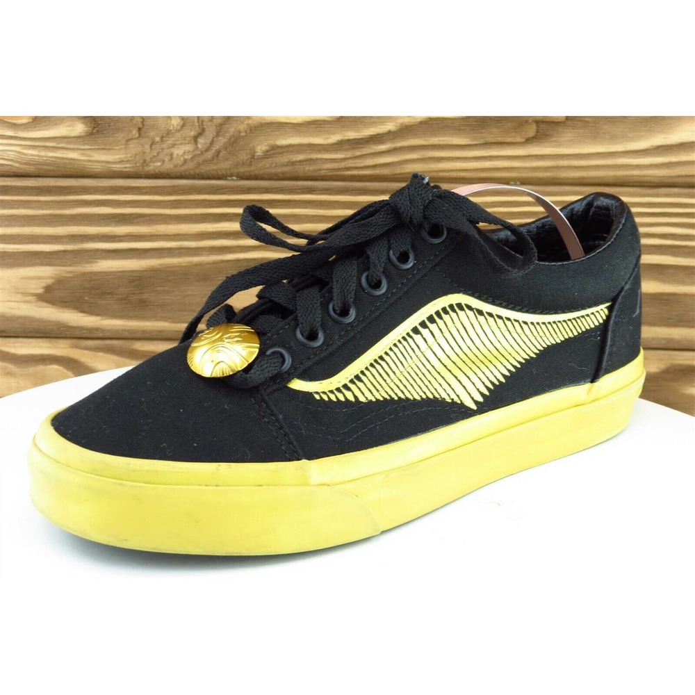 VANS Women Size 6.5 M Black Skateboarding Fabric 721356